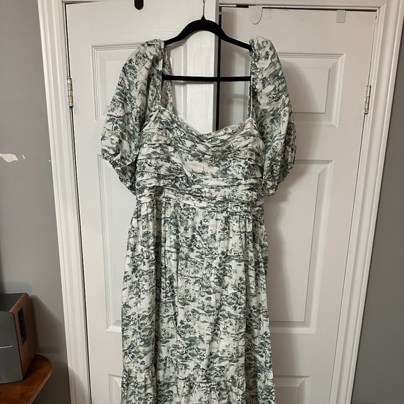 Abercrombie & Fitch Emerson Poplin Puff Sleeve Midi Dress - Picture 1 of 3